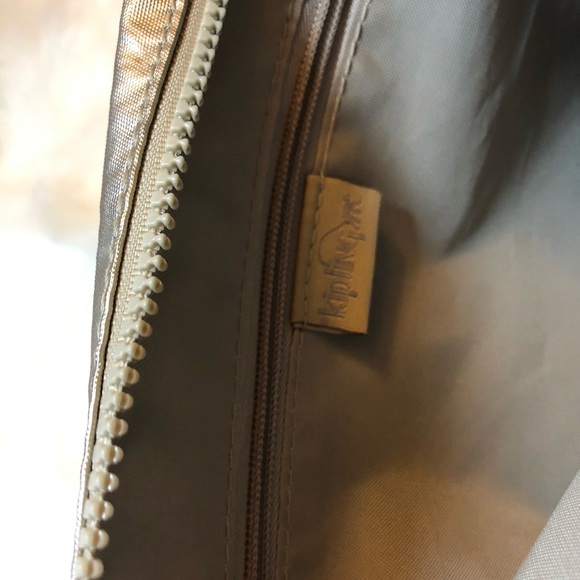 Kipling - Picture 6 of 6